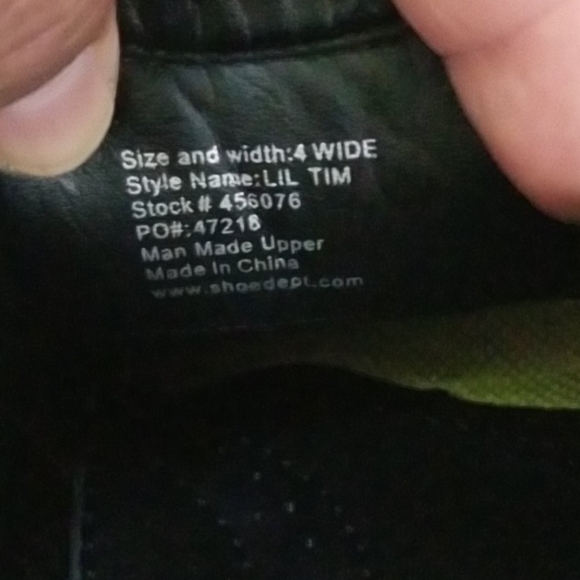 Shoes - Picture 4 of 4